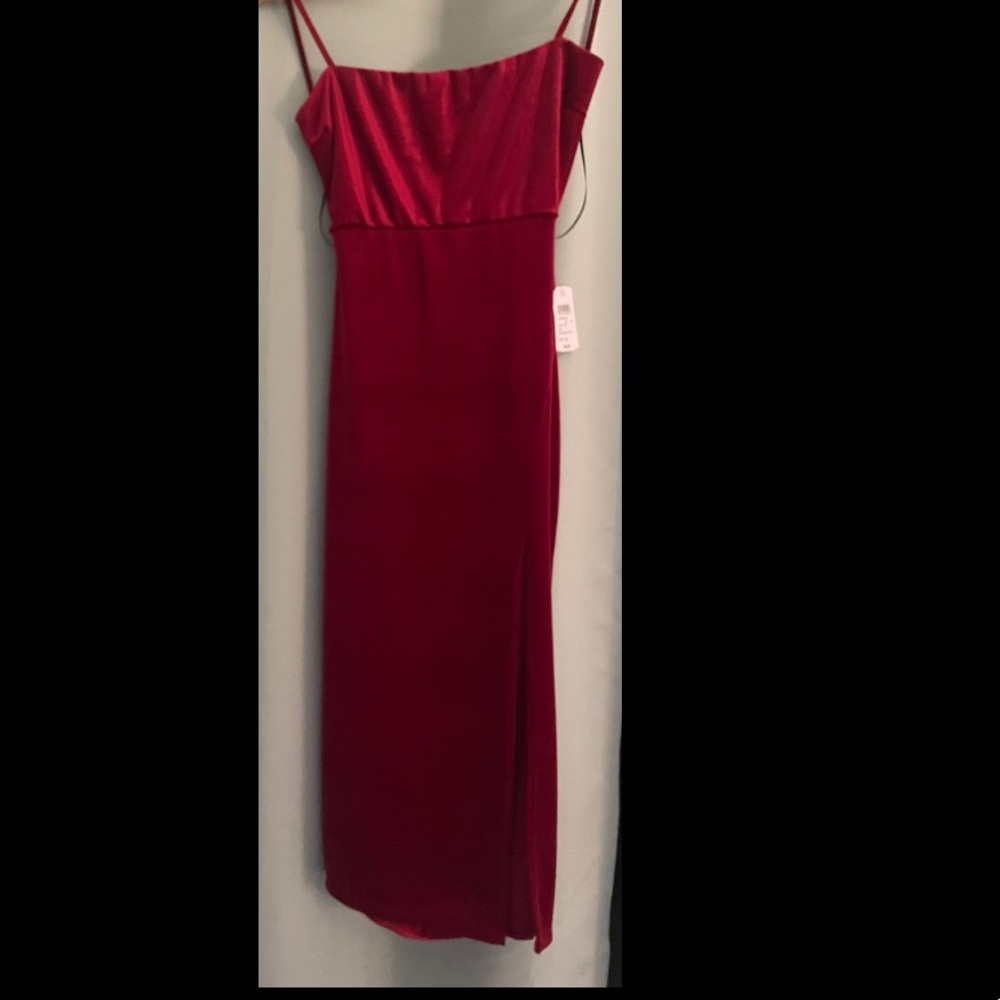 Red felt slit dress! So cute size Small!